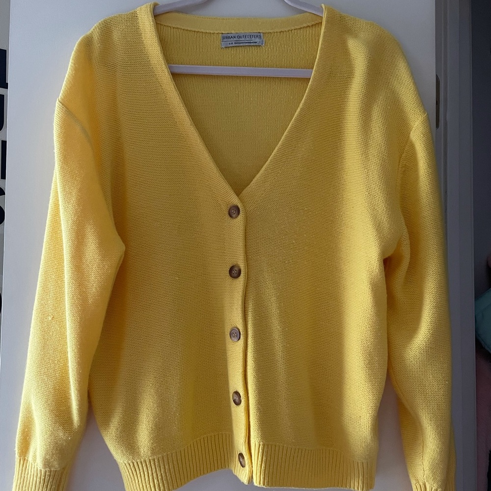 Oversized Cardigan - Picture 4 of 4